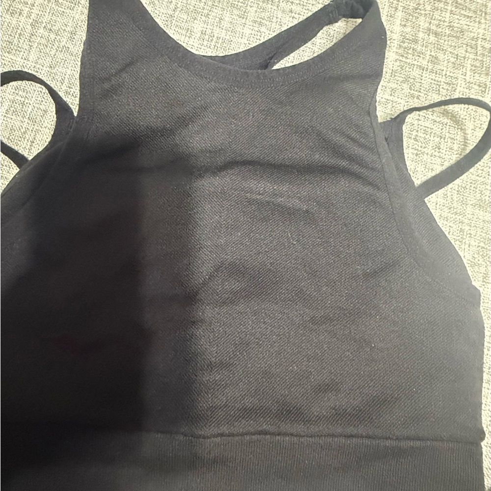 Evolution and Creation Black Activewear - image 5